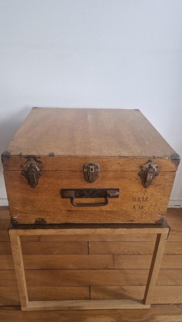 Camera box